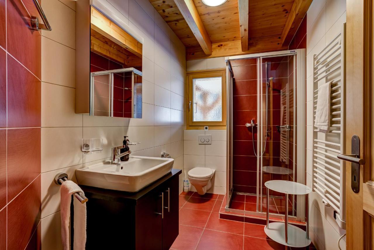 לה צומאז Chalet Flocon De Neige - Jacuzzi - Sauna מראה חיצוני תמונה