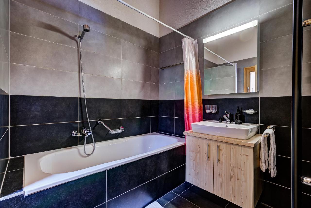 לה צומאז Chalet Flocon De Neige - Jacuzzi - Sauna מראה חיצוני תמונה