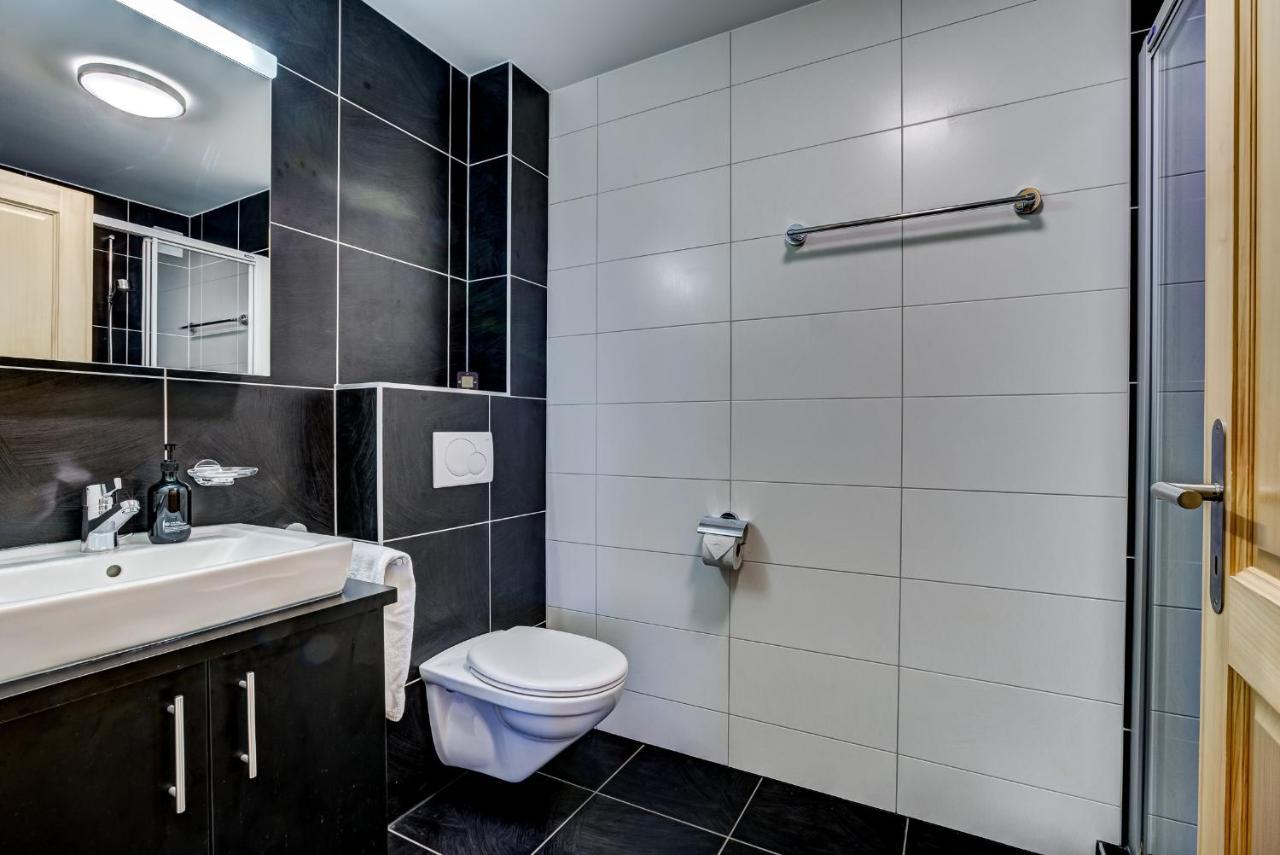 לה צומאז Chalet Flocon De Neige - Jacuzzi - Sauna מראה חיצוני תמונה